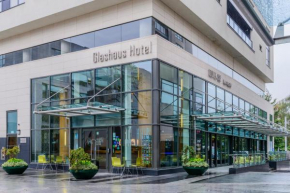 Гостиница Glashaus Hotel  Tallaght